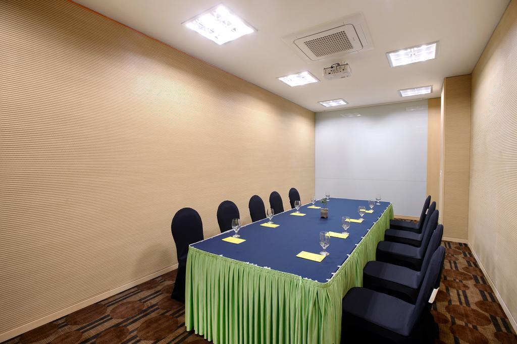Jeju Aerospace Hotel Σεογκουίπο Εξωτερικό φωτογραφία
